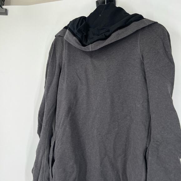 Lululemon Heather Gray Cocoon Wrap Button Jacket - Picture 5 of 7